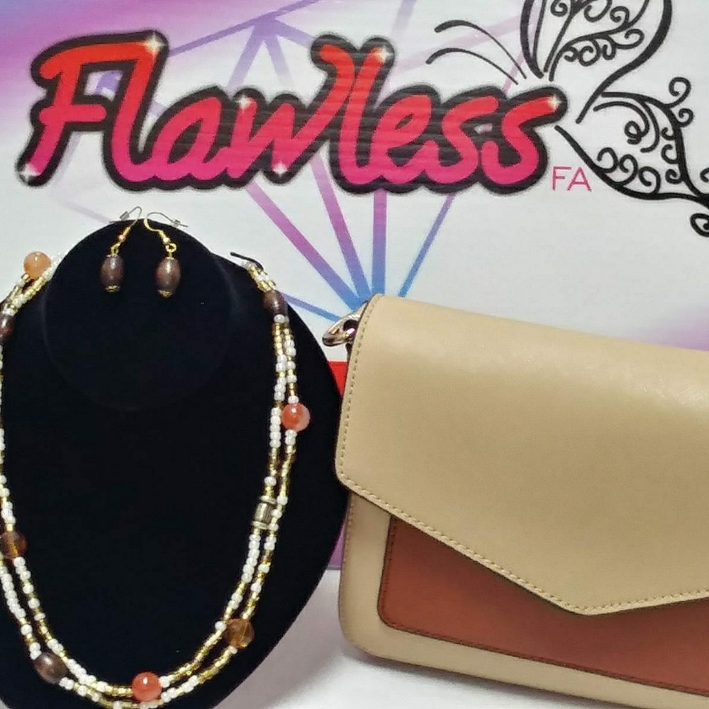 Neckless /bag clutch